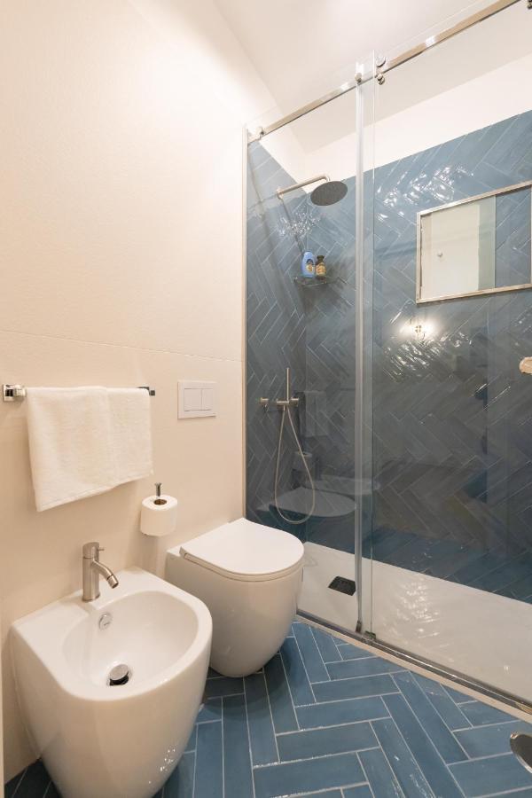 Appartement Dimora Dei Martiri à Naples Extérieur photo