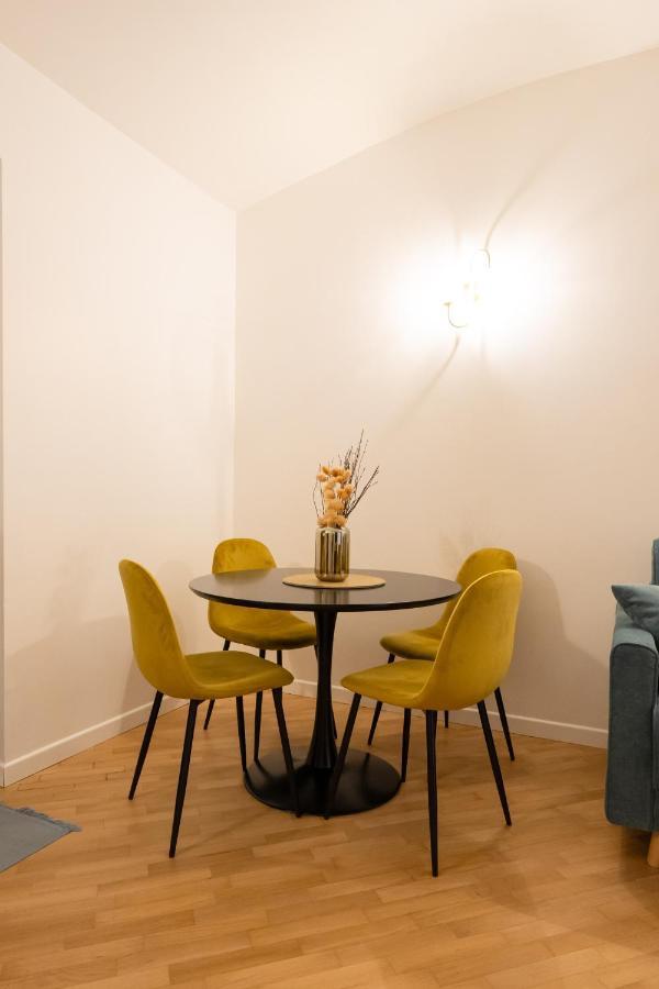 Appartement Dimora Dei Martiri à Naples Extérieur photo
